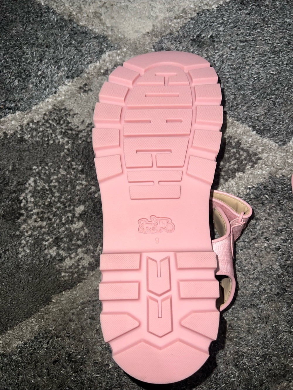 Coach women's "Sport Sandals" in powder pink signature coated canvas NWOT - Picture 2 of 4